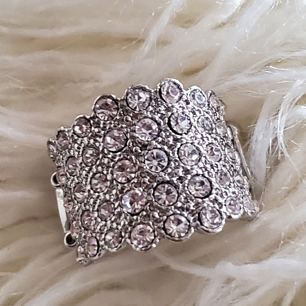 💃 Silver Paisley Lace Ring. 🌴